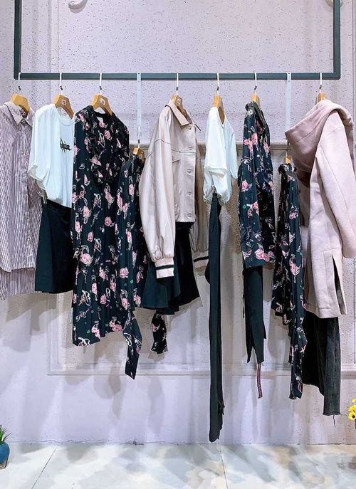 海陽2021年琨絲薇爾春夏新款品牌折扣女裝進(jìn)貨渠道與針紡織品銷售策略解析